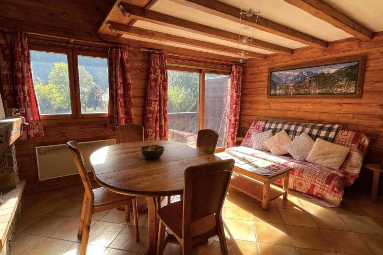 Mont Blanc View Apt In The Heart Of Chamonix Exterior foto